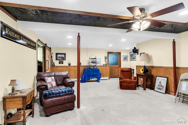 1165 S Oakleaf Dr, Pueblo West, CO 81007