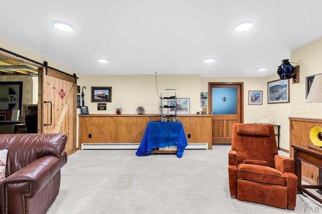 1165 S Oakleaf Dr, Pueblo West, CO 81007