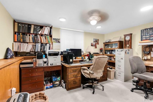 1165 S Oakleaf Dr, Pueblo West, CO 81007