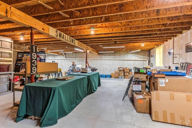 1165 S Oakleaf Dr, Pueblo West, CO 81007