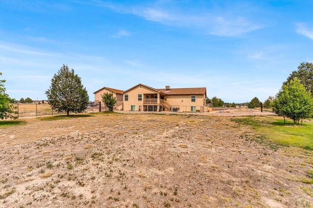 1165 S Oakleaf Dr, Pueblo West, CO 81007