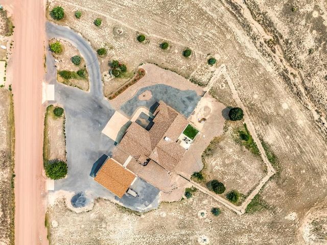 1165 S Oakleaf Dr, Pueblo West, CO 81007