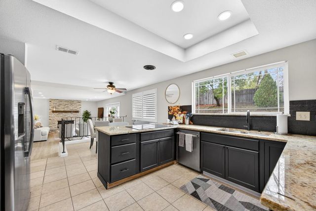 8227 Cripple Oak Ct, Citrus Heights, CA 95610