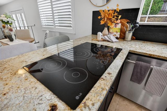 8227 Cripple Oak Ct, Citrus Heights, CA 95610