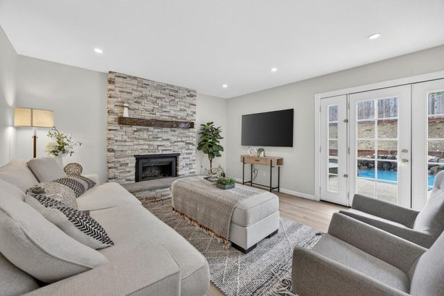 8227 Cripple Oak Ct, Citrus Heights, CA 95610