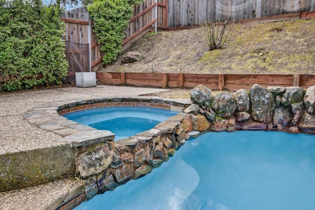 8227 Cripple Oak Ct, Citrus Heights, CA 95610