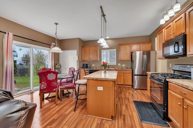 1808 Wild Rose Trail, Joliet, IL 60431