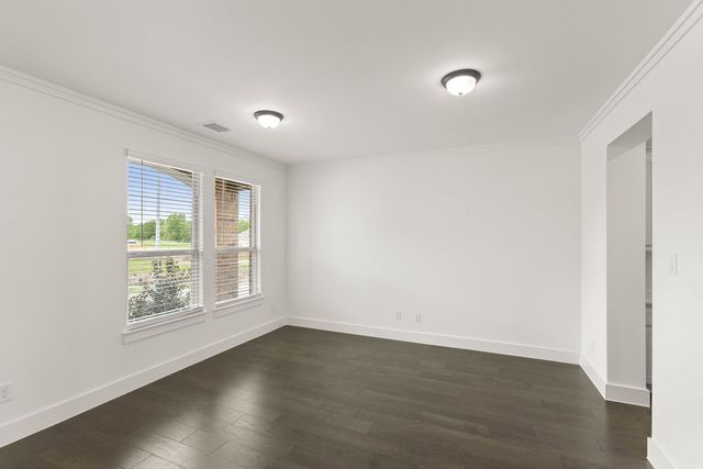 412 Newpark Boulevard, Desoto, TX 75115
