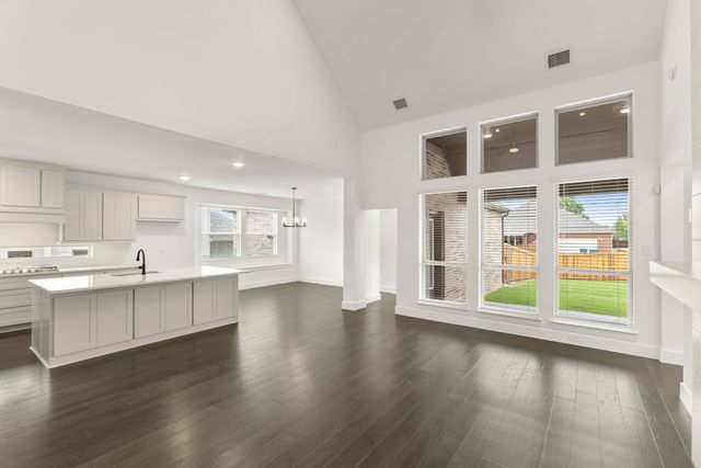 412 Newpark Boulevard, Desoto, TX 75115