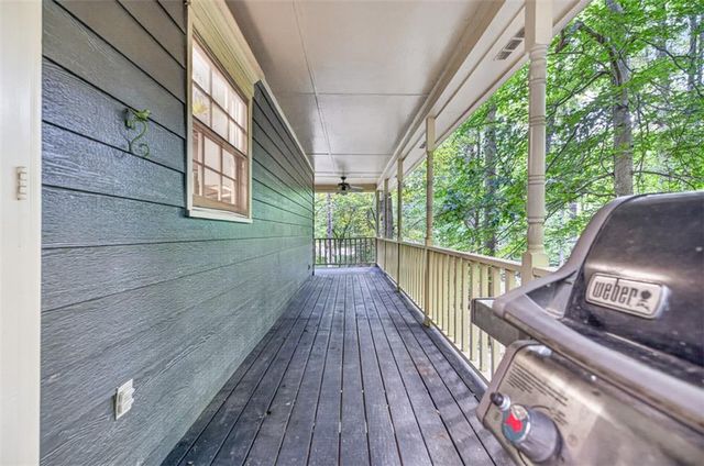4276 Logans Court, Loganville, GA 30052