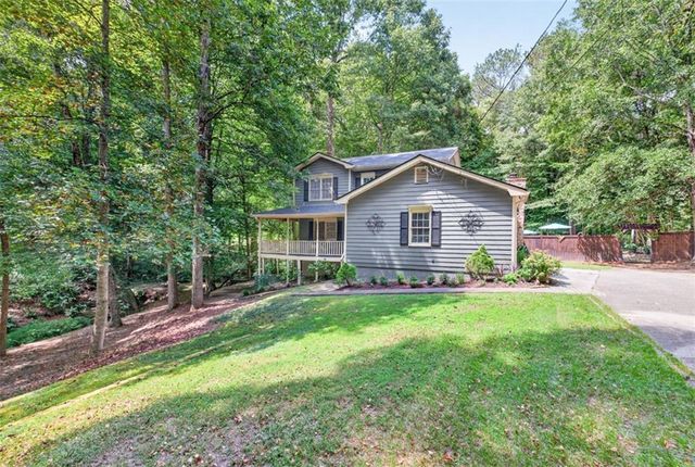 4276 Logans Court, Loganville, GA 30052