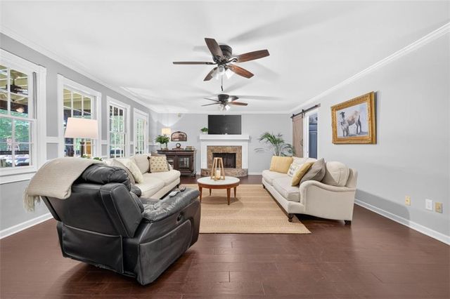 4276 Logans Court, Loganville, GA 30052