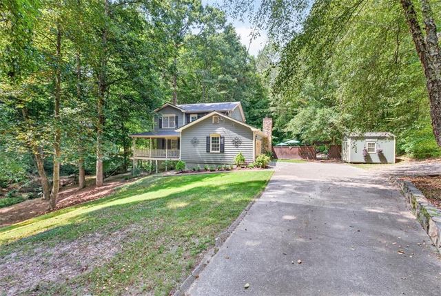 4276 Logans Court, Loganville, GA 30052
