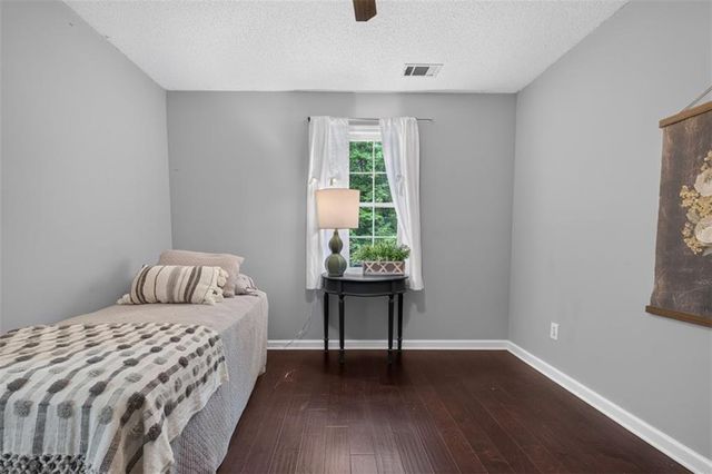 4276 Logans Court, Loganville, GA 30052