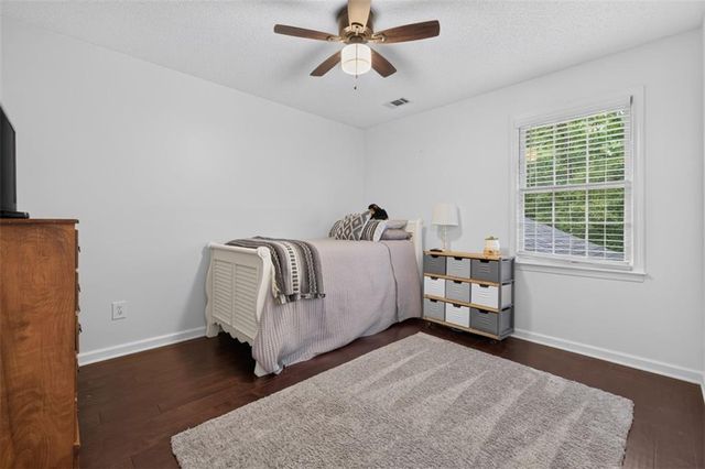 4276 Logans Court, Loganville, GA 30052