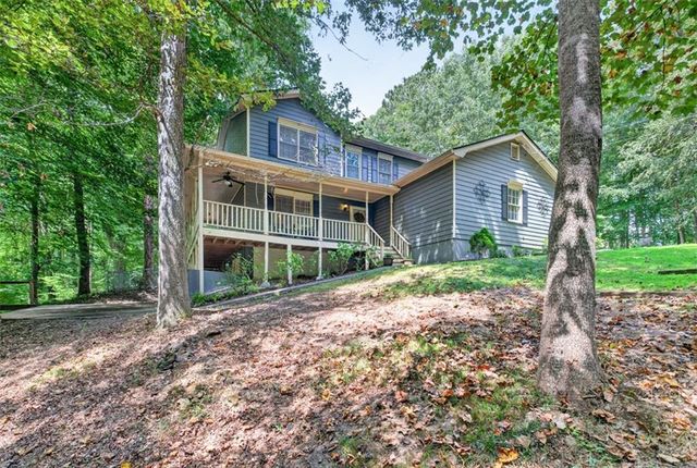4276 Logans Court, Loganville, GA 30052