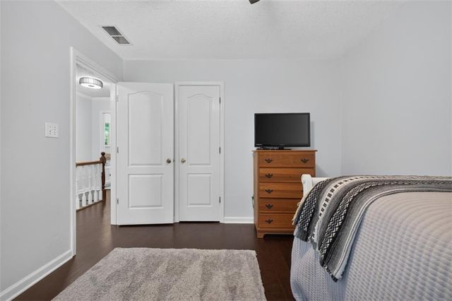 4276 Logans Court, Loganville, GA 30052