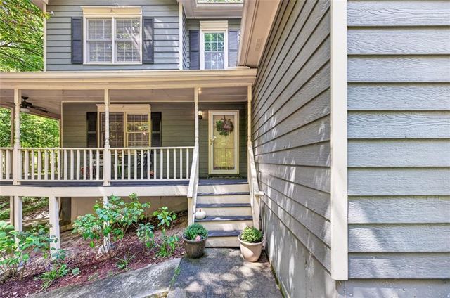 4276 Logans Court, Loganville, GA 30052