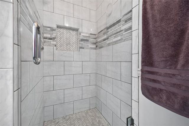 4276 Logans Court, Loganville, GA 30052