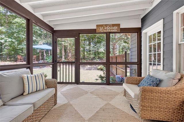 4276 Logans Court, Loganville, GA 30052