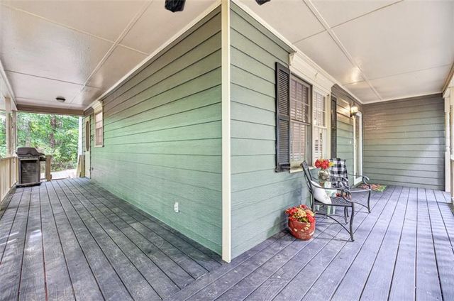 4276 Logans Court, Loganville, GA 30052