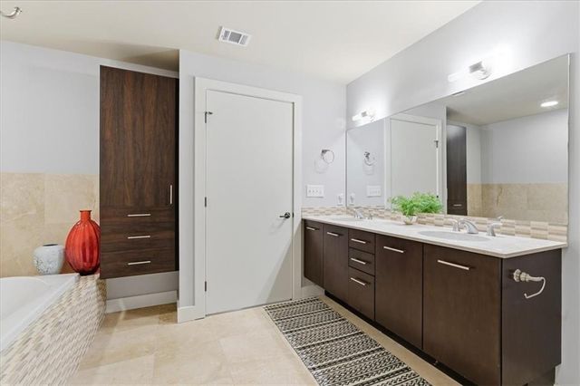 20 10th Street NW 704, Atlanta, GA 30309