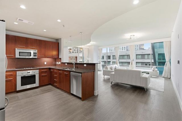 20 10th Street NW 704, Atlanta, GA 30309