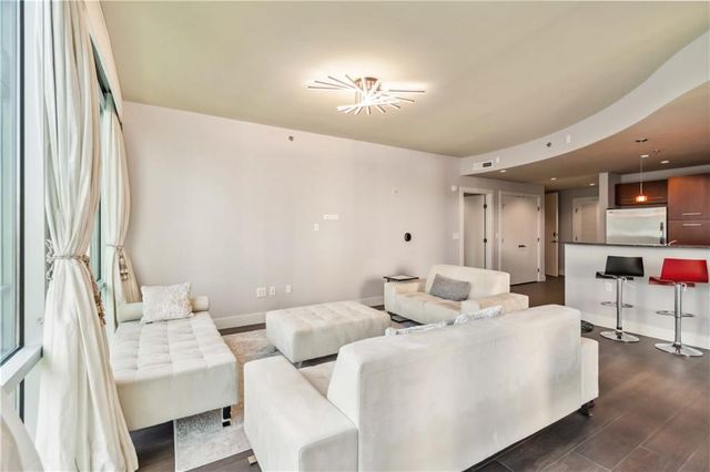 20 10th Street NW 704, Atlanta, GA 30309