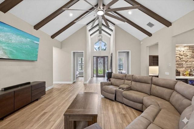 1208 SUNSET LANE, Lutz, FL 33549