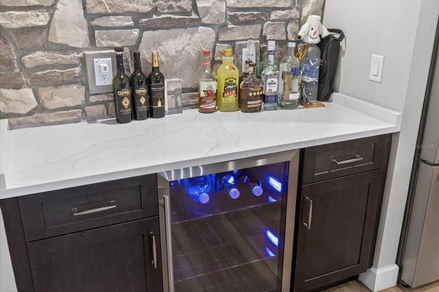 1208 SUNSET LANE, Lutz, FL 33549