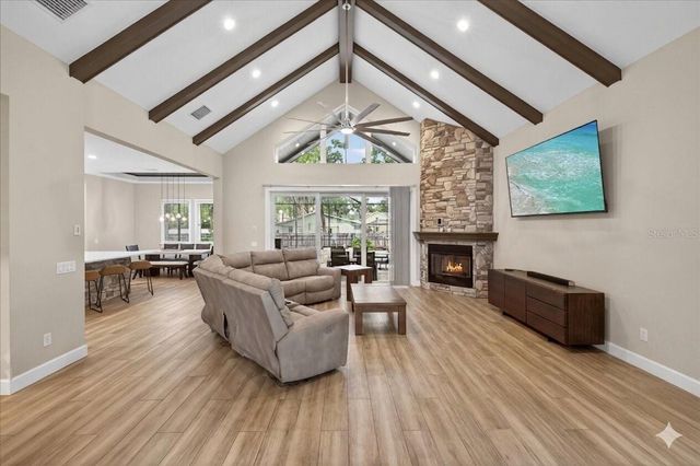 1208 SUNSET LANE, Lutz, FL 33549