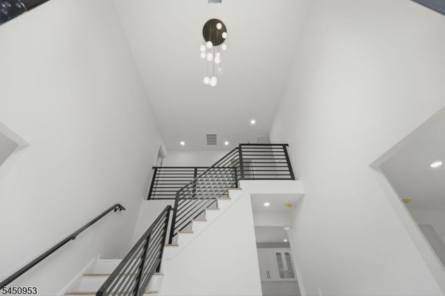 235 Orchard St, Bridgewater Twp., NJ 08807