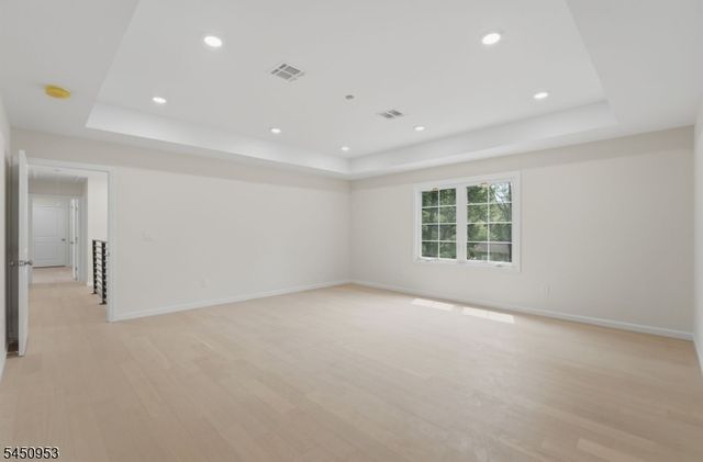 235 Orchard St, Bridgewater Twp., NJ 08807