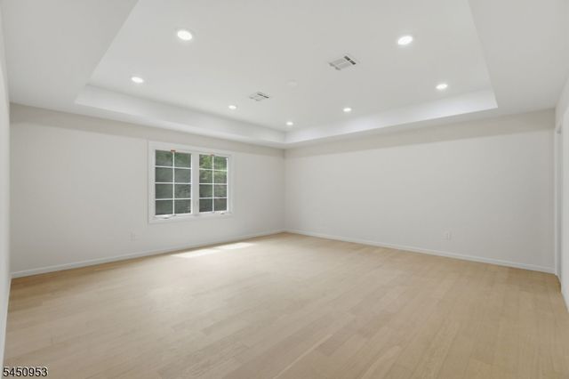 235 Orchard St, Bridgewater Twp., NJ 08807