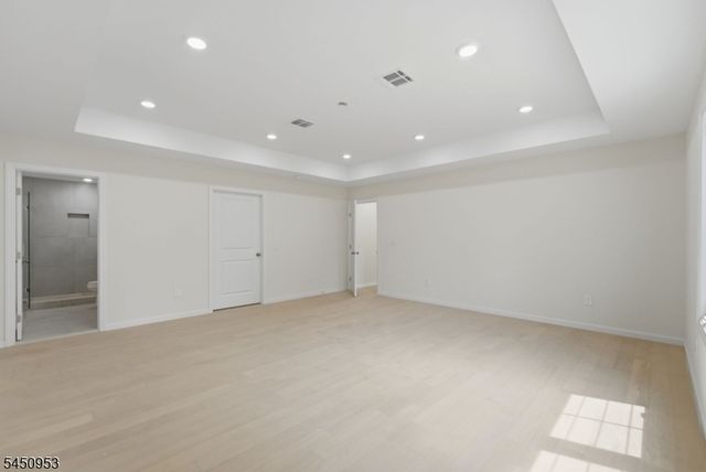 235 Orchard St, Bridgewater Twp., NJ 08807