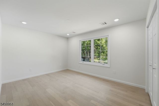 235 Orchard St, Bridgewater Twp., NJ 08807