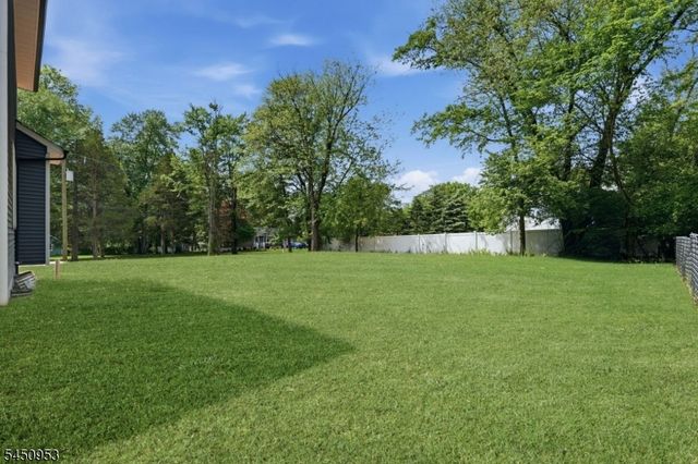 235 Orchard St, Bridgewater Twp., NJ 08807