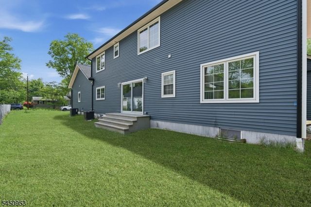 235 Orchard St, Bridgewater Twp., NJ 08807