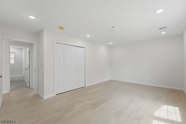 235 Orchard St, Bridgewater Twp., NJ 08807