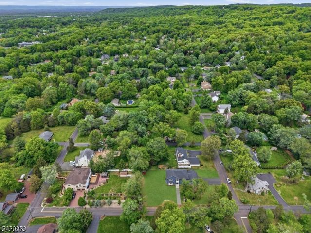 235 Orchard St, Bridgewater Twp., NJ 08807