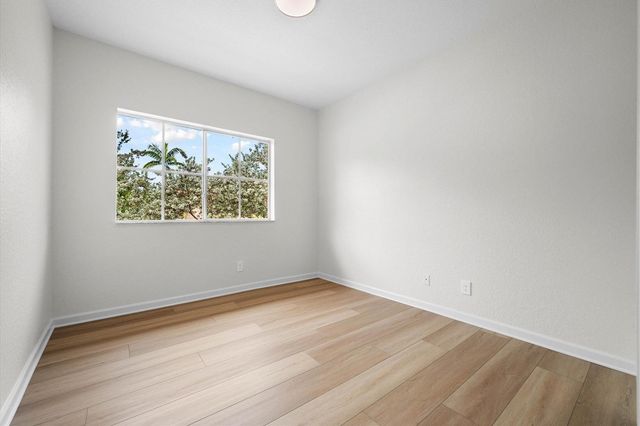 1204 SANTA CATALINA Lane, North Lauderdale, FL 33068