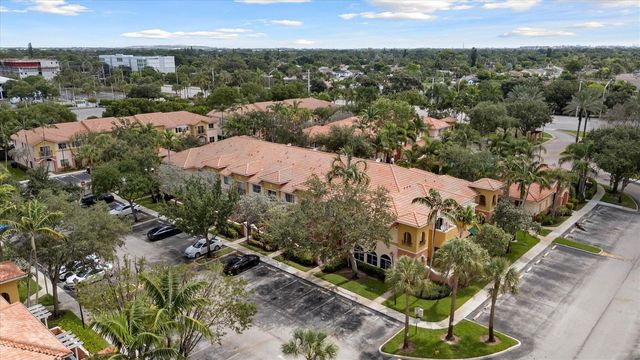 1204 SANTA CATALINA Lane, North Lauderdale, FL 33068