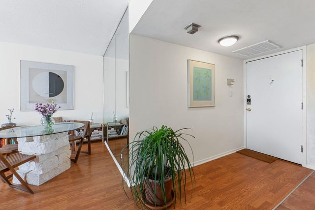 1800 Lavaca ST 413, Austin, TX 78701
