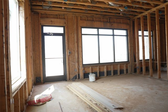 299 301 303 W Oak Street, Mansfield, TX 76063