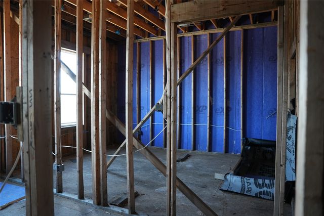 299 301 303 W Oak Street, Mansfield, TX 76063