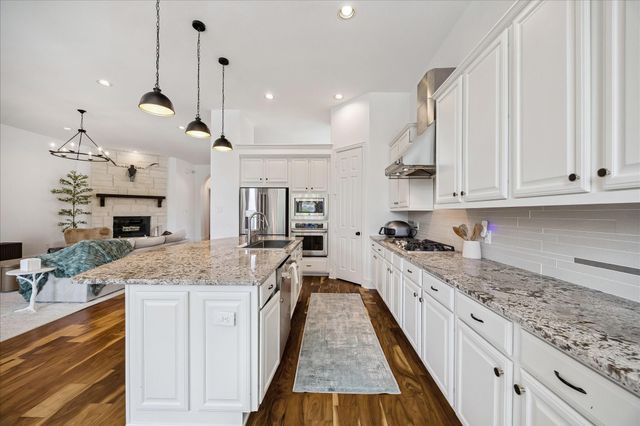 16803 Whighams Place, Richmond, TX 77407
