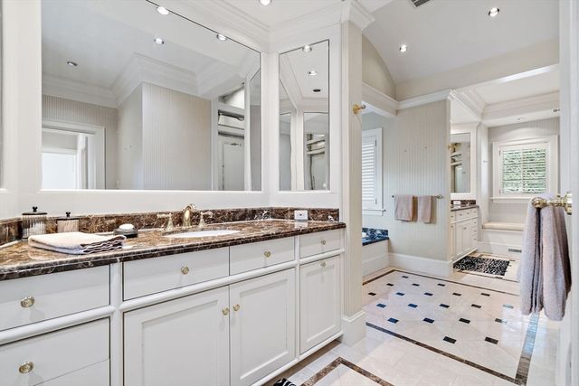 135 Marsh St, Belmont, MA 02478