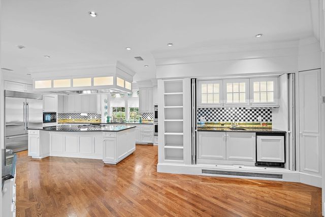 135 Marsh St, Belmont, MA 02478