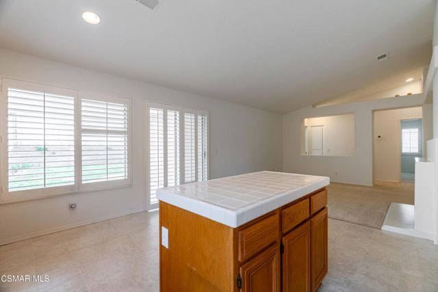 1690 Springhaven Avenue, Newbury Park, CA 91320