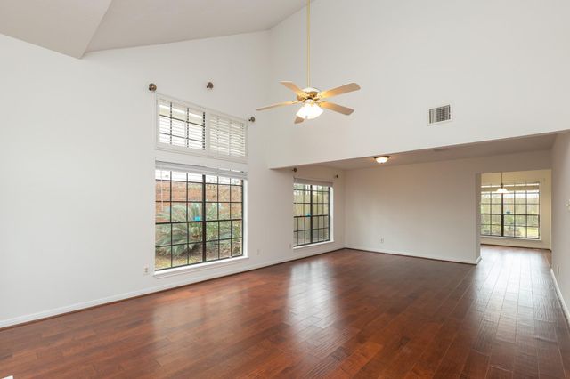 3223 Golden Willow, Kingwood, TX 77339